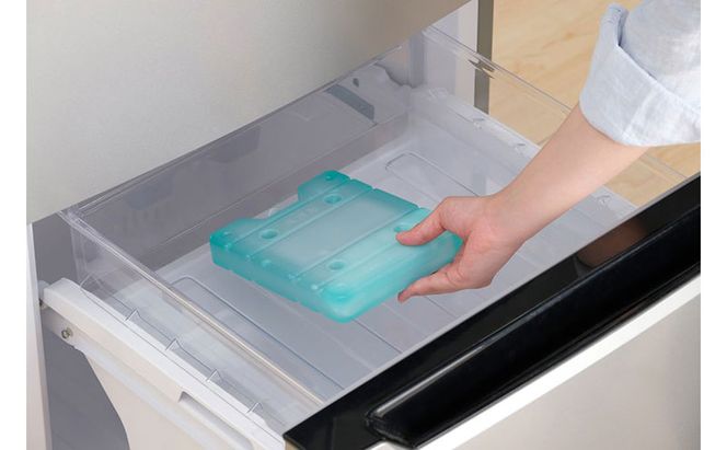 保冷剤 ＨＵＧＥＬ 氷点下保冷剤急速凍結タイプ Mサイズ 4個セット HHK-M 氷点下  アイリスオーヤマ 長時間 長持ち 保冷材 ハード 保冷パック 保冷 冷却 業務用 アウトドア キャンプ ヒューゲル 氷点下保冷剤 急速凍結