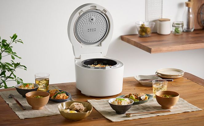 IH炊飯器 3合炊き アイリスオーヤマ 2023年製 RC-ISA30 3合 ホワイト 白 シンプル IH 炊飯器 札幌市 西野店 IHジャー炊飯器 3合 RC-ISA30-W ホワイト ｜ ミスターマックス