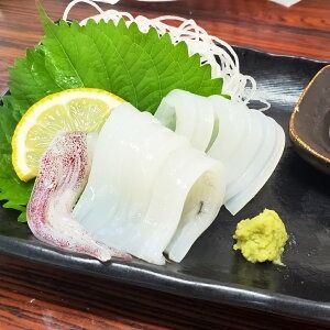 【ふるさと納税】柔らかくて甘い！ お刺身用 白イカ むき身 約350g 下処理済み サイズ不揃い 個包装 になってます【1453376】 いか イカ 烏賊 刺身 お刺し身 刺し身 4～12杯分 冷凍 国産 兵庫県 新温泉町 送料無料