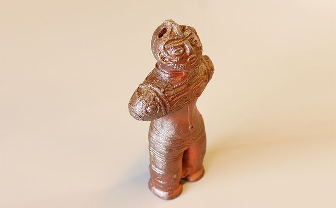 土偶 国宝土偶「中空土偶」（函館市教育委員会蔵）北海道初の国宝【備前焼 東児の花窯】 