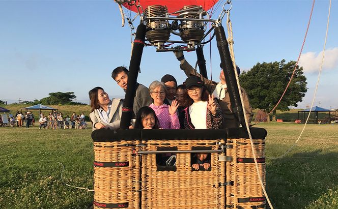 熱気球 フリーフライト搭乗体験 大人3名（乗り合い）《実施期間：11月～5月上旬》 おでかけ 体験チケット