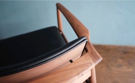 イージー チェア 《糸島》 【贈り物家具 みはたや】オリジナル インテリア ダイニングチェア 椅子 イス 革張り 木工 作家 [ADD011] オリジナル インテリア ダイニングチェア 椅子 イス 革張り 木工 作家