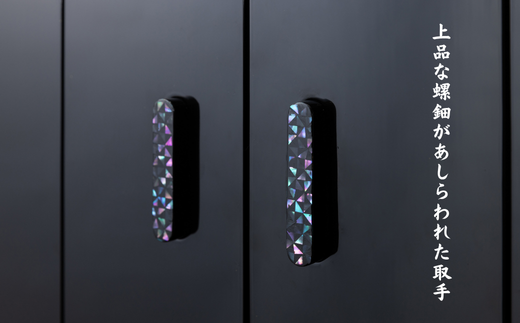 創業大正2年、100年以上続く佛檀店が制作。製材から彫刻・漆塗まで全て完全自社生産。工房ヤマセンオリジナル佛檀 ※北海道・沖縄・離島への配送不可