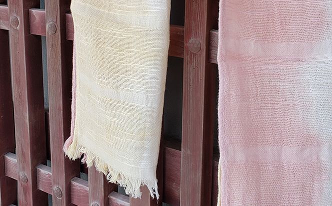 【麻田百貨店】ベンガラ染 タオルマフラー 黄色×ピンク グラデーション ファッション 小物 職人 染め 布地 汗 吸収 紫外線 防腐 色あせ 