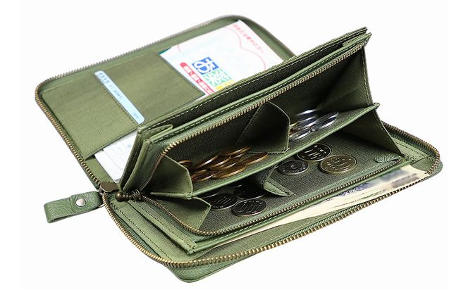 豊岡工房 牛革 お薬手帳ケース（4267）オリーブ / お薬手帳ケース 財布機能 柔らかい シュリンク牛革 お薬手帳 血圧手帳 診察券 保険証 お薬手帳カバー 国産 日本製 小田清株式会社