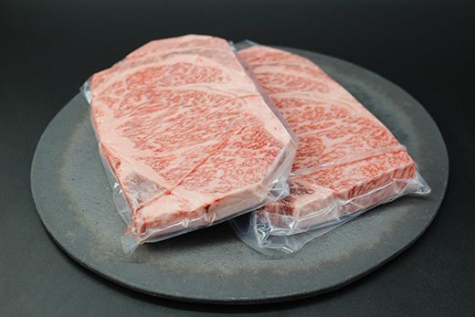 極上近江牛リブロースステーキ（厚めカット）(600g)【CB29W】