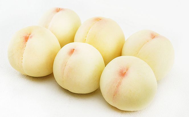 桃 2026年 先行予約 清水 白桃 6玉（1玉300g以上）等級： ロイヤル 化粧箱入り もも モモ 岡山県産 国産 フルーツ 果物 ギフト 最高等級品 糖度12.0度以上 芳潤な香りとろける 贈答用 