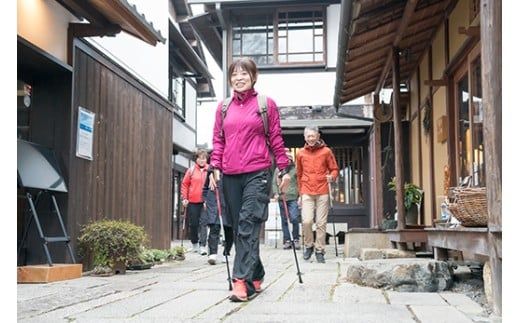 はちたび「八幡堀の魅力を歩いて体感する旅」（ピラティス×ノルディックウォーキング）【HP01W】（滋賀県　近江八幡市）