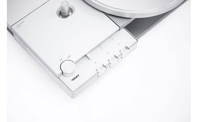 アナログレコードプレーヤー AP-01 オーディオ 音響機器 マグネット式軸受 独自設計 瑞々しい音楽体験 アナログ再生 音楽鑑賞