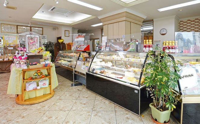 ジャーマンケーキ 1962 ギフトBOX ケーキ チョコ チョコレートケーキ ココナッツフィリング 冷凍 取り寄せ ギフト 沖縄市 / のぼりや製菓[BCEC001]