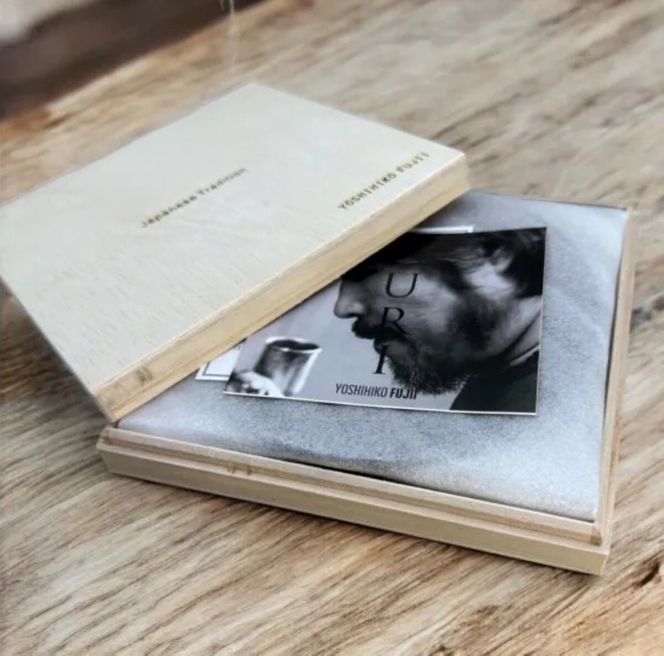 丸小皿 乱糸（マット仕上げ）赤溜［NF180］ 303446_CU90083VC01