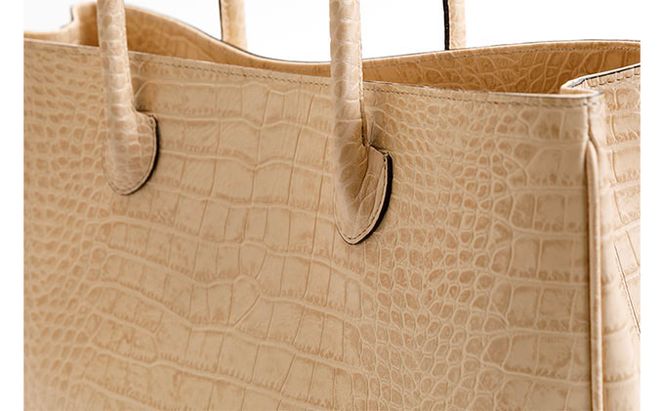 イタリアンクロコ　マザーズバッグ　日本製 ファッション かばん トートバッグ 手提げ ショルダーバッグ 牛革 
