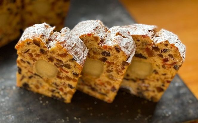 【2025年12月～発送】【ドイツ伝統の味を】 シュトーレン リッチケーキ / 長崎 洋菓子 和菓子 スペイン菓子 / 南島原市 / 吉田菓子店[SCT049]