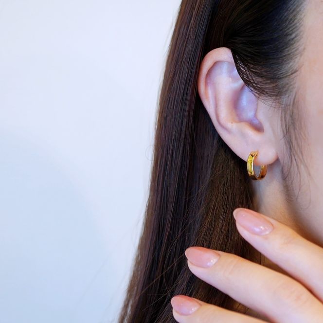 【ジュエリー】K18 イエローゴールド 地金 シンプル フープ ピアス(直径13mm) 保証書付 SKR-2133  242-016