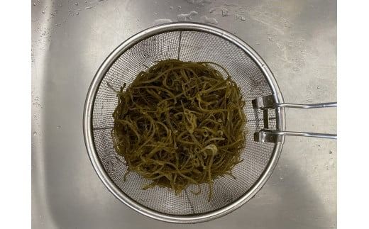 生めかぶ1kg（500g×2パック）【3月末～4月発送】【06】