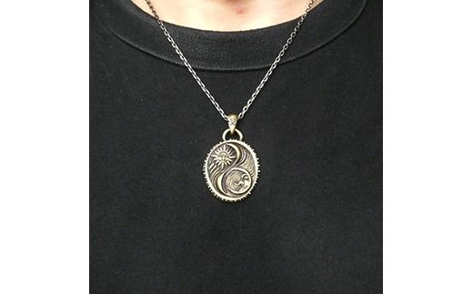 太陽と月 pendant