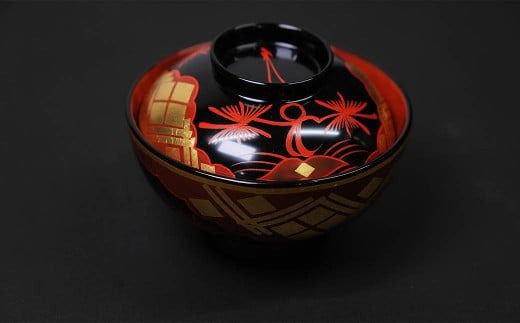 秀衡塗　煮物椀(松紋・黒内古代朱)　2個 / 漆器 お椀 吸い物椀 煮物椀 おわん 食器 ふた付き セット 漆椀 漆塗 うるしぬり 手塗り 木製 伝統工芸品 和 お正月 高級 結婚 新築祝い お祝い 贈答 贈り物 プレゼント ギフト 香典返し お返し おもてなし