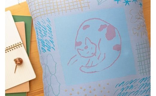 ギュッとしてホッとする小さなザブトン　ひるねのねこシリーズ