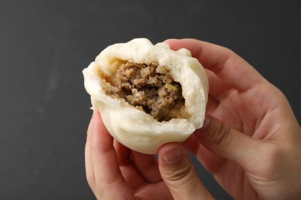 むなかた牛 ジューシー 牛まん 10個セット【すすき牧場】_HA0625