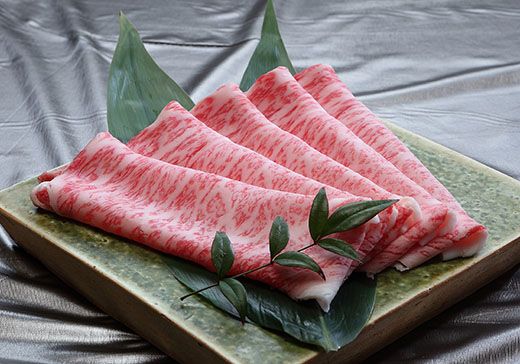 極上近江牛すき焼セット【２～３人前】【E025W】