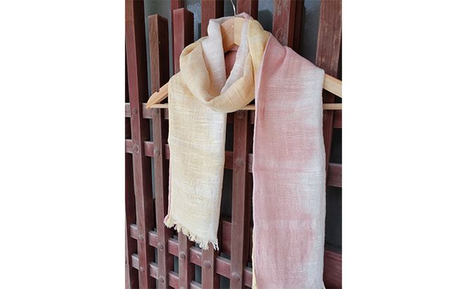【麻田百貨店】ベンガラ染 タオルマフラー 黄色×ピンク グラデーション ファッション 小物 職人 染め 布地 汗 吸収 紫外線 防腐 色あせ 