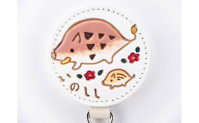 文庫屋大関 干支キーホルダー 亥 ドアに冷蔵庫にペタリ 干支 キーホルダー マグネット入り 磁石入り 革製品 革小物 革製 日用品 雑貨 小物雑貨 マグネット 磁石 工芸品 民芸品 伝統工芸品 東京 東京都 墨田区