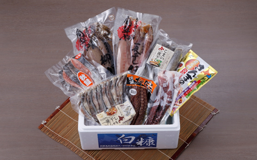 白糠漁協イチオシ白糠特産品セット 秋鮭入 ほっけ かれい 本ししゃも こまい 秋鮭 たこ さんま ギフト 熨斗 ふるさと納税  北海道 白糠町