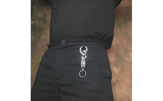 medium oval key chain