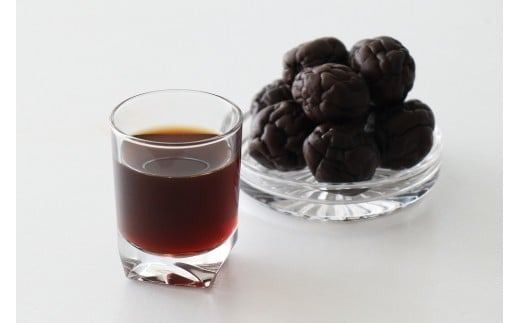 『長期熟成梅ドリンク 18years』 300ｍｌ 2本セット 国産梅 無添加 こだわり 飲料 18年以上 熟成 エキス 清涼飲料水 食前 シロップ アイスクリーム 七福醸造 H001-096