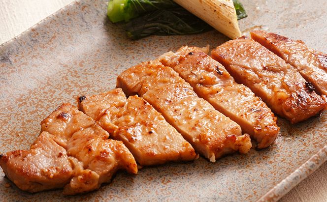 北海道物産展人気セット C 北海道 ぐる巻き ソーセージ ベーコン フランク ジンギスカン 豚肉 味噌漬け 和牛 サラミ 詰め合わせ ギフト お取り寄せ お肉屋 たどころ 送料無料 羊肉 ラム肉 