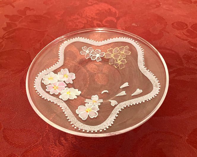 【絵付け手描き】ランプティーポット（1個）、カップ＆ソーサー（1客）2点セット「桜」根本久美作 | ポット ティーポット ティーカップ ガラス ガラス製品 食器 器 茨城県 守谷市 送料無料