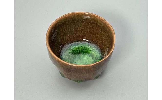 虫明焼 灰釉貫入面取ぐい呑(ヒスイ、黒井博史 作) 工芸品 食器 酒器 ぐい呑