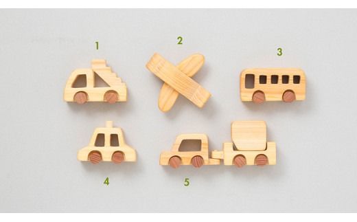 木のおもちゃ はたらく飛行場 セット 木製 おもちゃ 車 飛行機 ミニカー 知育玩具 赤ちゃん ベビー 男の子 女の子 ギフト プレゼント 贈り物 出産祝い 誕生日 日本製 手作り のし 名入れ 山のくじら舎 高知県産 ヒノキ 2歳 幼児 教育 玩具 国産 木のぬくもり 職業体験 想像力 創造力 飛行場ごっこ 子供 キッズ 安全 天然素材 W260mm H55mm D140mm 安芸市 高知県