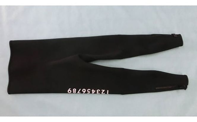 【泉フィルター株式会社】鮎タイツ20 IV（黒×黒）