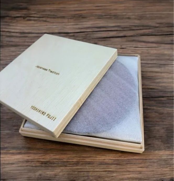 丸小皿 麻の葉 赤溜梨地 ［NF159］ 303446_CU90076VC01