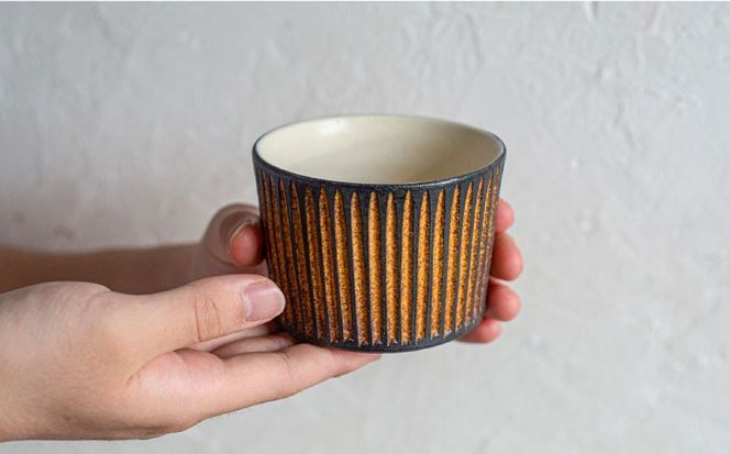 鉄釉 ポットと猪口カップ 2個セット 糸島市 / 醇窯 やきもの ペア カップ コップ 急須 セット[AOE011] 醇窯 高須健太郎 陶器 うつわ 器 やきもの 食器 セット