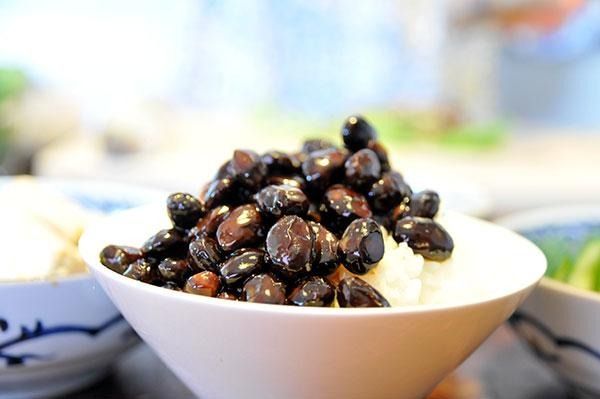 老舗店の味！ちょっと贅沢 黒豆納豆ギフト 5個入 3箱セット