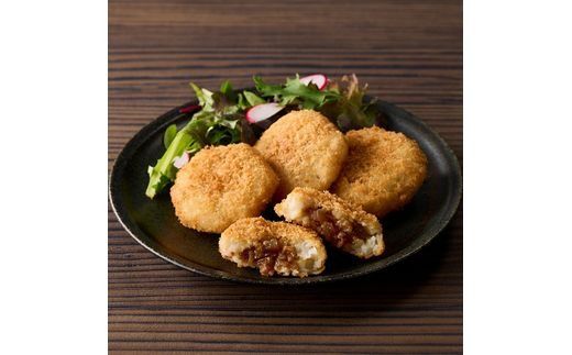 【神戸菊水】黒毛和牛＆神戸名物ぼっかけコロッケ詰め合わせセット(計22個入り)《 黒毛和牛 コロッケ ころっけ 惣菜 おかず おつまみ 》【2401I15902】