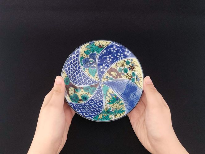 九谷焼　4.8号小鉢揃　吉田屋松竹梅 （5枚セット）a01 食器 キッチン雑貨 キッチンアイテム 雑貨 小物 お皿 小皿 食卓 テーブルコーディネート 