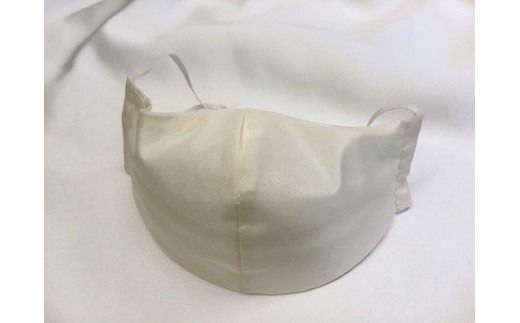 口元を浮かすことのできる3本のワイヤー入り【立体ワイヤーマスク】