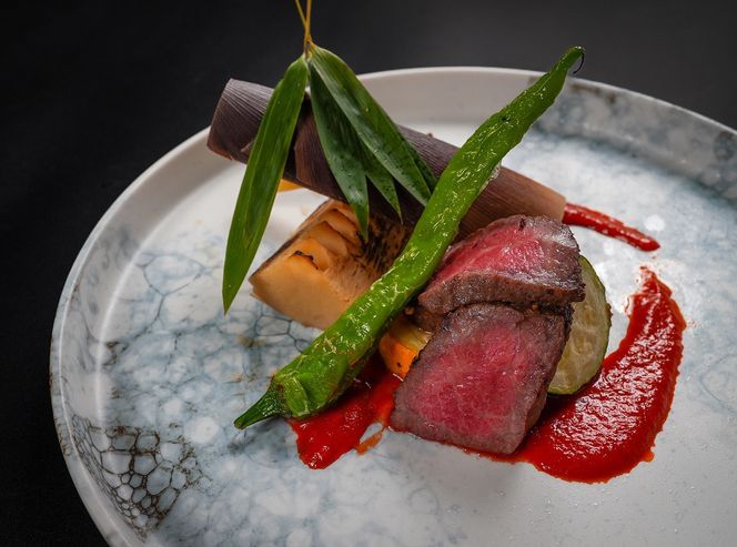 【四条河原町温泉 空庭テラス京都 別邸/京懐石 東山 】レストランペアチケット(ディナー・1ドリンク付)｜京都 ラグジュアリー 人気ホテル 食事券［ 京懐石 和食 コース料理 2名様分 美食 グルメ 人気 おすすめ ホテル 旅行 観光 宿泊 ふるさと納税 ］ 261009_A-LA113