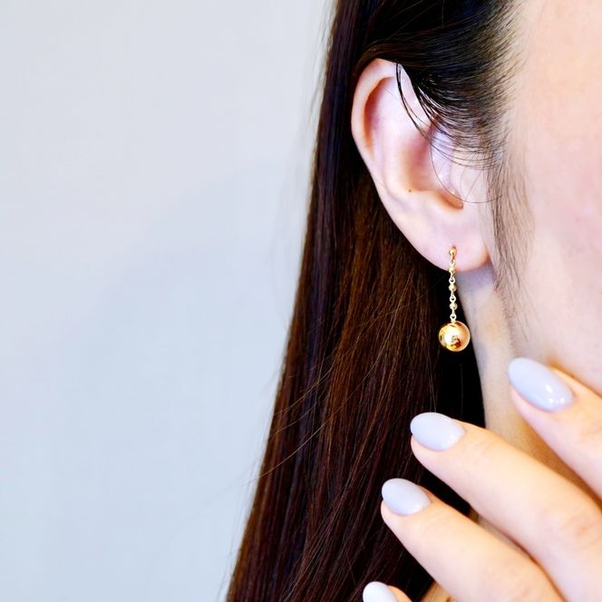 K18(18金) イエローゴールド ボール チェーン ピアス 地金 中空(直径8mm) 保証書付 M1059 242-038