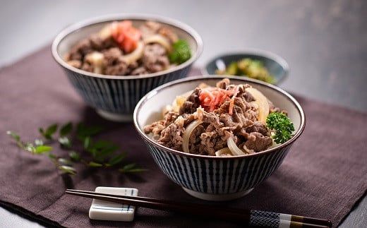 【001584】【12月31日受付終了！翌年3~9月の月1回合計6回の定期便】家庭用松阪牛小間切れ200ｇ×4Ｐ