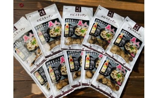 おかげさまで5万本突破！函館生まれの万能調味料『極UMAMI美人』とそのお出汁を使った炊き込みご飯の素10個セット_HD120-004