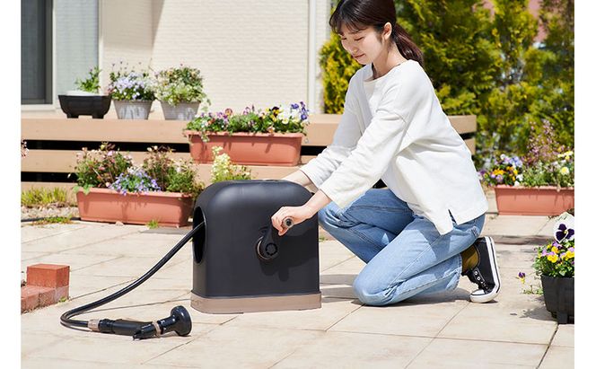 フルカバーホースリールHG 20M FHHG-20 ブラウン/ブラック ホース ホースリール 散水ホース 水まきホース 20m フルカバー カバー付き 水やり 水撒き 散水 ガーデニング 家庭菜園 洗車 掃除 アイリスオーヤマ  新生活