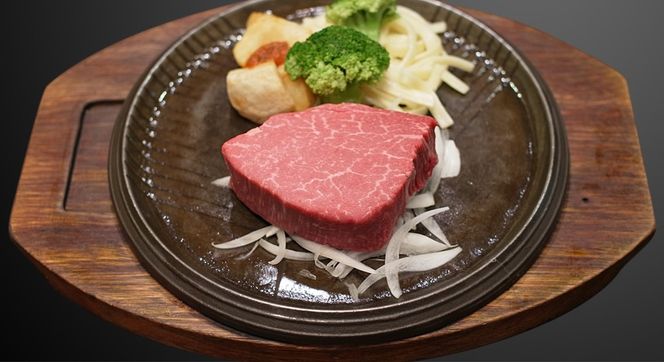 常陸牛 テンダーロイン（ フィレ ） 200g 和牛 国産 お肉 肉 ヒレ ヘレ ブランド牛 霜降り 霜降 牛肉 ヒレ肉 ギフト 贈り物 お祝い 贈答 200グラム ( 茨城県共通返礼品 ) [AZ002us]