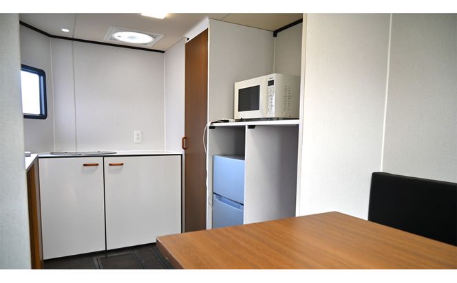 【オフィスや災害対策にも】牽引免許不要のオフグリッドトレーラーハウス 141305_EC14