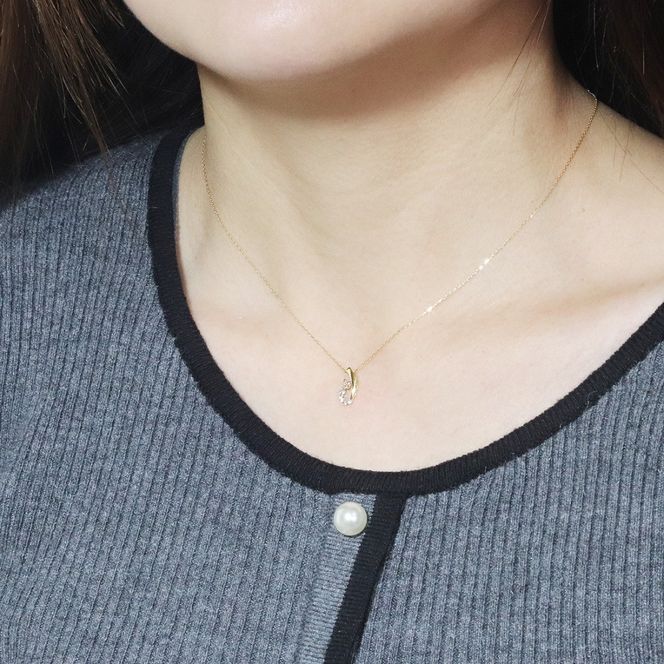 K10 0.12ct グラデーションダイヤモンドペンダント　BQ-206