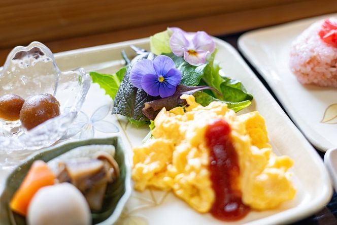 秩父宮記念公園 自然あふれる皇室庭園内でリフレッシュ！！ ストレッチ＆御殿場の食 1名様 | 体験 チケット 御殿場市 朝活 散策 散歩 ヨガ ※2026年4月中旬～10月上旬頃に順次発送予定