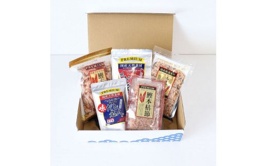 【CF-R7hbk】TKA242　土佐の鰹節屋 詰合せセット 出汁 ダシ ふりかけ 鰹節 セット 詰め合わせ 和風だし 出汁パック カツオ風味 鰹だし ティーバッグ方式 12袋入り×8パック 国産 だしの素 料理 お味噌汁 煮物